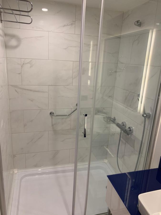 Luxury Studio With Ocean View 巴统 外观 照片